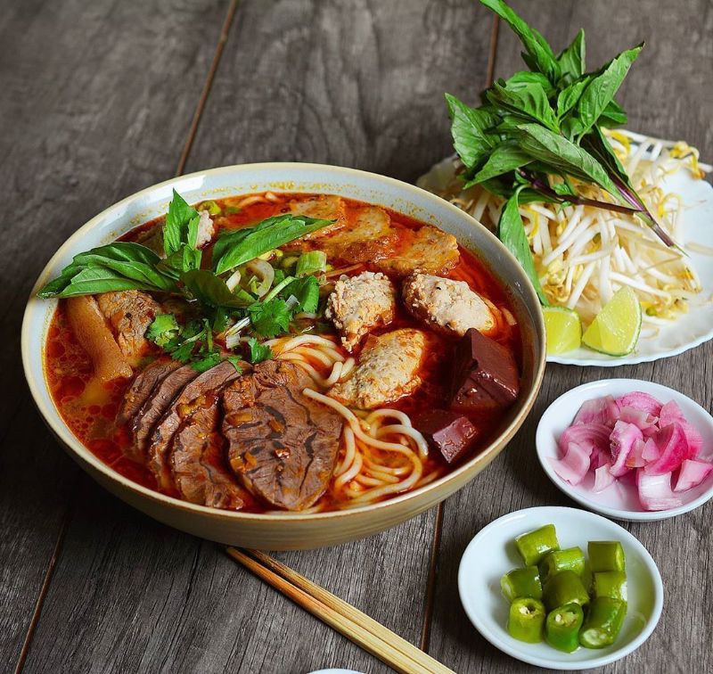 BÚN BÒ HUẾ – Spicy Beef Noodle Soup